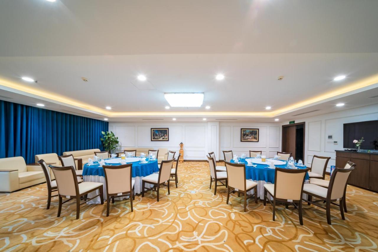 Khach San Thai Binh Dream Exterior photo